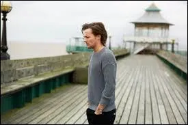 Quand chante Louis ?