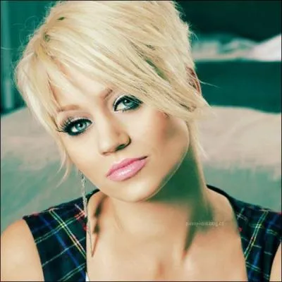 Comment s'appelle-t-elle ?