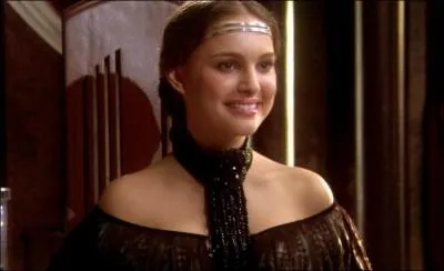 Dans quelle saga ne voit-on pas cette actrice ?