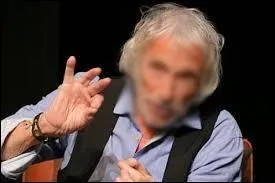 Qui est cette personne sur la photo ? Indice : Robinson Cruso.