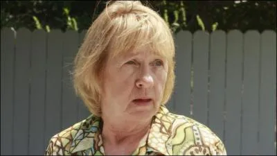 Qui est cette mamie au caractre bien tremp ?