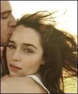 Retrouvez quel personnage de la srie joue cette actrice.