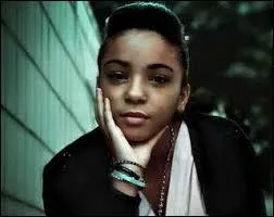 Qui est cette jeune fille ?