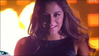 Comment se prnomme-t-elle ?