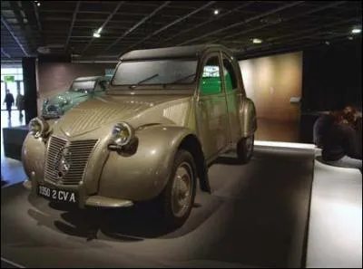 Quel est le nom de code de cette 2CV ?