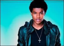 Comment s'appelle son ex-petit copain ?