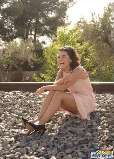 De quelle nationalit est-elle ?