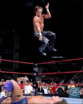 Et qui va se prendre ce Shawn Michaels sur la tronche ?