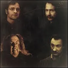 Quels sont les surnoms de James Potter, Peter Pettigrow, Lupin et Sirius Black (dans l'ordre) ?