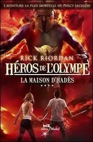 Dans  Hros de l'Olympe , quel est le nom de famille d'Hazel ?