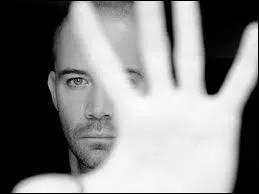 Sur laquelle de ses chansons a-t-il dans ?