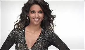 Comment s'appelle cette participante ?