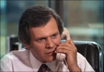 Qui est le pire ennemi de Cliff Barnes ?