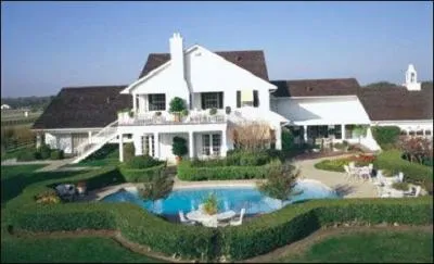 Comment s'appelle le ranch o vivent les Ewing ?