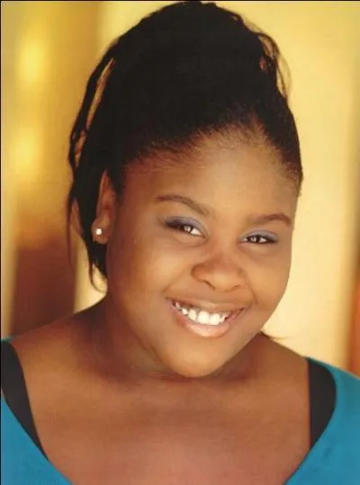 Elle joue le rle de Ivy, elle se nomme :