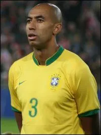 O joue Luisao ?