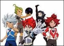 Puis quelle Académie d'une galaxie lointaine menace le football sur terre ?