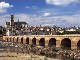 Quel est le chef-lieu de la Nivre ?