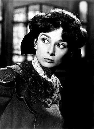 Quel est le nom du personnage jou par Audrey Hepburn ?