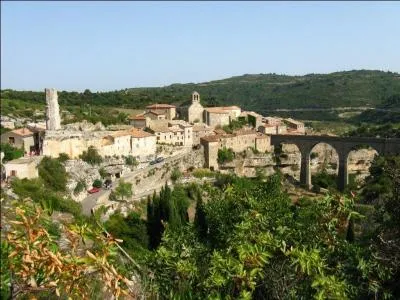 Dans quel dpartement irons-nous pour visiter le charmant village de Minerve, vaisseau de pierre chou dans la garrigue ?