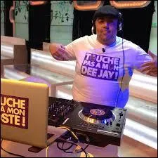 Comment s' appelle le principal DJ de l'mission ?