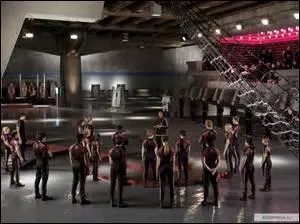 Pendant l'entranement, qui vole le couteau de Cato ?