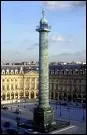 Sur quelle place se trouve cette colonne, c'est la colonne de la Grande Arme ?