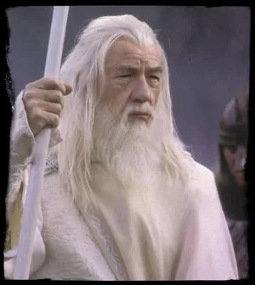 Comment s'appelle Gandalf aprs  Gandalf le Gris  ?