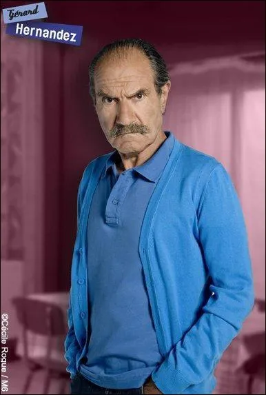 La plupart du temps, que fait Raymond ?