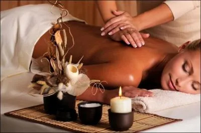  Une grande attention a toujours t accorde  la conche dans la fabrication traditionnelle de chocolat . Que dfinit le mot  conche  ?