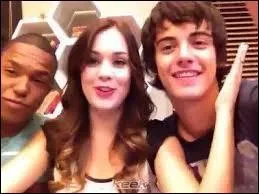 Qui sont les amis de Valeria ?