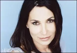 Comment s'appelle cette chanteuse ?