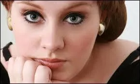 Comment s'appelle cette chanteuse ?