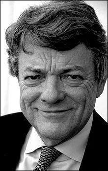 Qui est cet homme politique franais ?