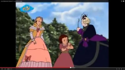 Comment Mme de Fleureville apprend-elle que Sophie est battue ? ( plusieurs rponses)