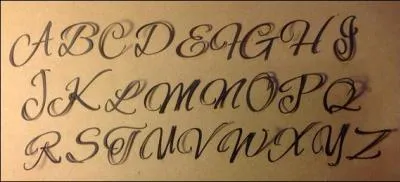 L'utilisation de la majuscule est un casse-tête. Que veut la tradition en poésie versifiée ?