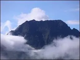 Quel est le point culminant de La Runion ?