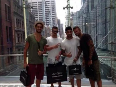 Je suis footballeur et j'ai particip� �  Secret Story , qui suis-je ?