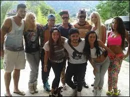 Quelques garons ne s'entendent pas bien avec un autre : qui est-ce ?