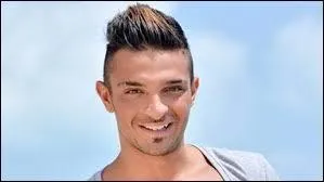 Quel est le mtier de Julien ?