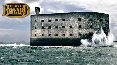 Voila le clbre Fort-Boyard connu notamment grce  l'mission tlvise du mme nom. Dans quel dpartement franais est-il situ ?