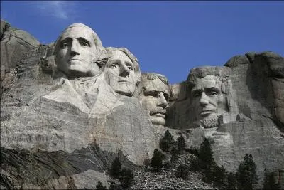 C'est le mont Rushmore situ dans le Dakota du sud, mais quels prsidents sont reprsents sur ce mont ?