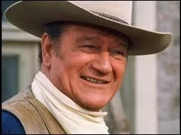 Que pouvait bien faire notre bon vieux John Wayne avant d'incarner les cow-boys dans plus d'une centaine de films ?