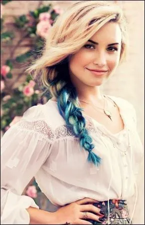 On dit que Demi aurait supposment frquent l'un des cinq membres du band One Direction (c'est ce que la rumeur disait) ! De quel membre s'agissait-il exactement ?