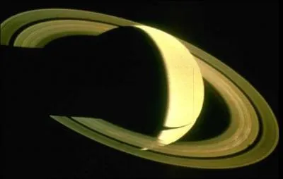 Quelle est la temprature moyenne  la surface de cette plante ?