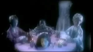 De quel clip de Mylne Farmer cette photo est-elle extraite ?