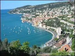 Je vous emmne  Villefranche-sur-Mer, ville Maralpine situe en rgion ...
