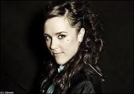 Qui est cette chanteuse ?