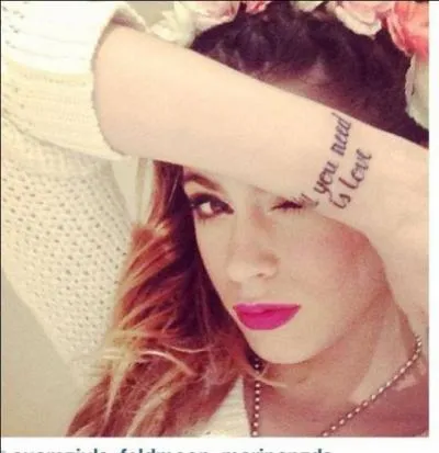Violetta a-t-elle le mme tatouage que Diego ?