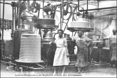 Deuxime aprs la Normandie, combien la Charente-Maritime comptait-elle de laiteries dans les annes 1900 ? Et aujourd'hui,  votre avis ?